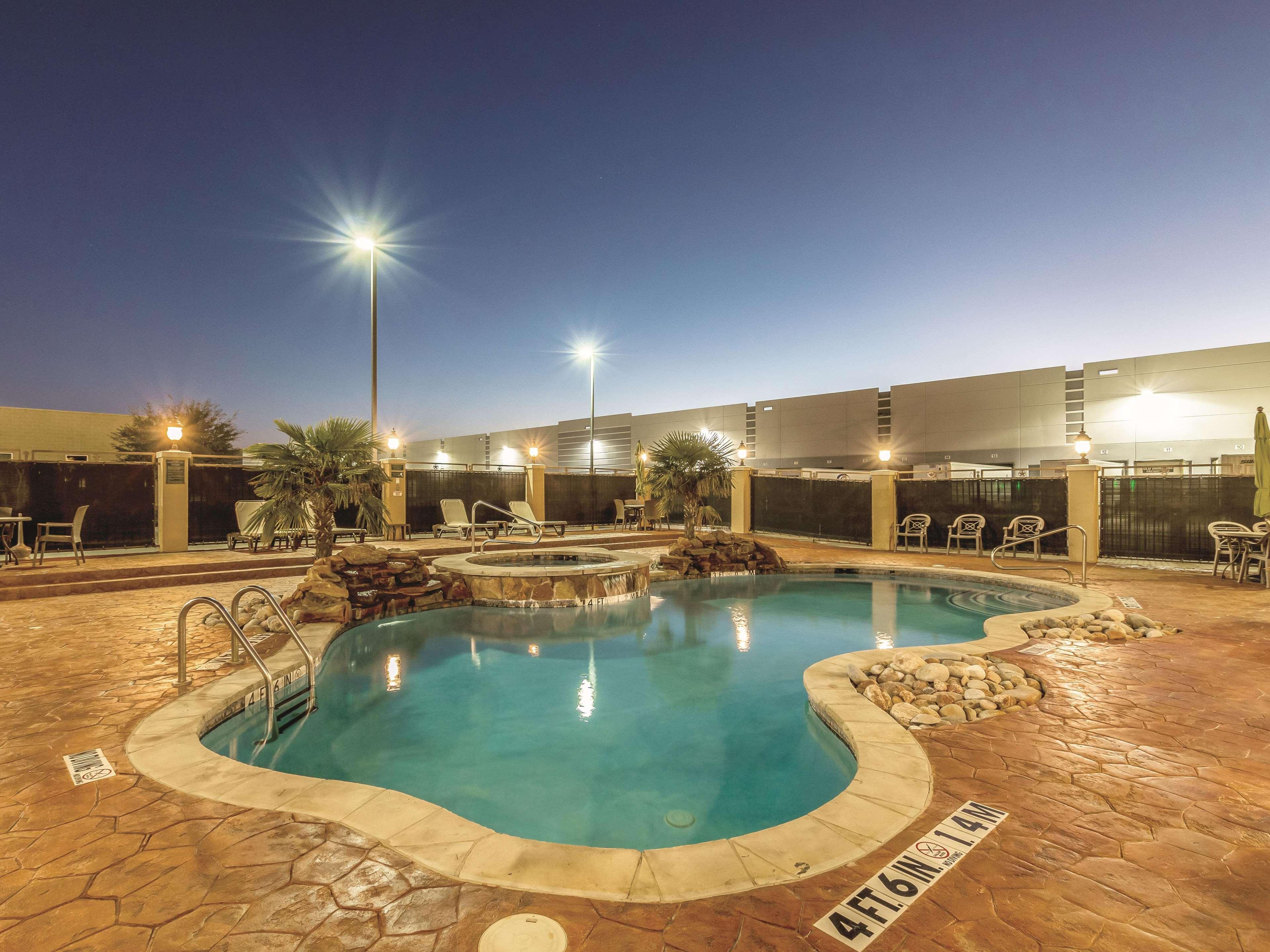 La Quinta By Wyndham Dallas Grand Prairie South Hotel Luaran gambar